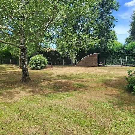 Сasa de vacaciones La Petite Landaise *